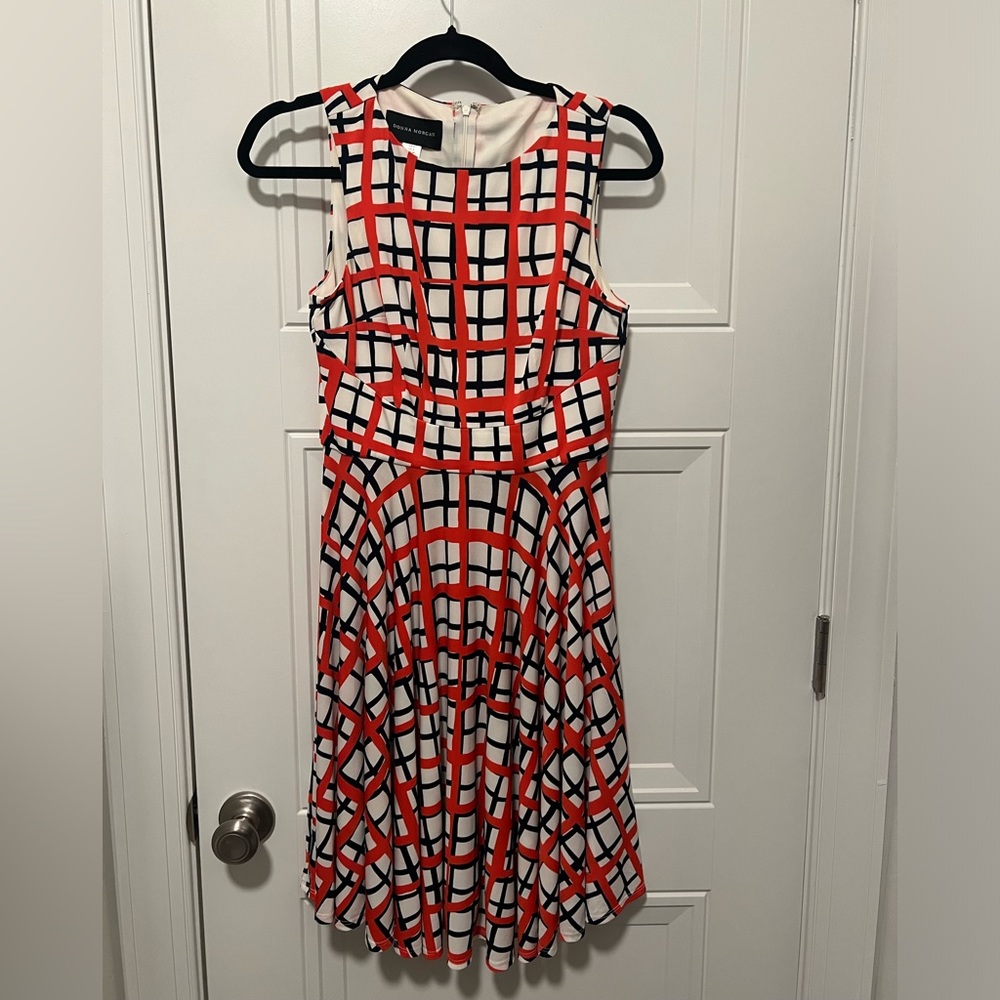 EUC Donna Morgan Size 4 Dress